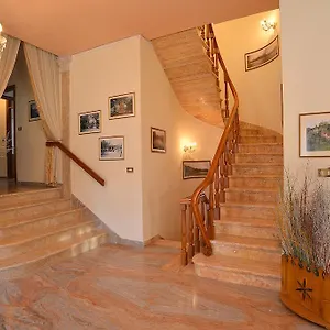 https://bb-villa-adriano-cavaion-veronese.hotelinveneto.com